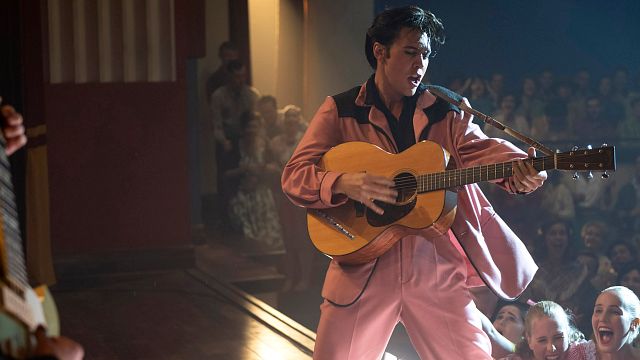 bild aus der news Nach "Rocketman" und "Bohemian Rhapsody" kommt "Elvis": Wir haben den Trailer und wissen, warum Austin Butler wie der King klingt