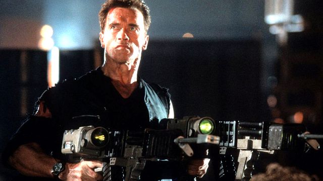 bild aus der news 90er-Action-Hit neu aufgelegt: Seht den Nachfolger von Arnold Schwarzenegger im deutschen Trailer zu "Eraser: Reborn"!
