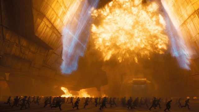 bild aus der news Streaming-Tipp: Der beste Film 2021 ist ein brachialer Sci-Fi-Blockbuster, der euer Heimkino zum Beben bringt!