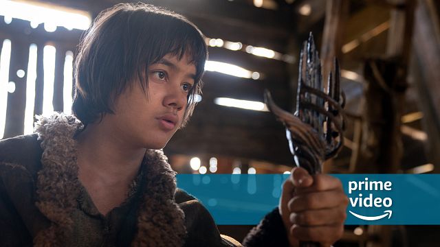 bild aus der news Wer ist Theos Vater in "Der Herr der Ringe: Die Ringe der Macht"? Das mysteriöse Schwert erklärt