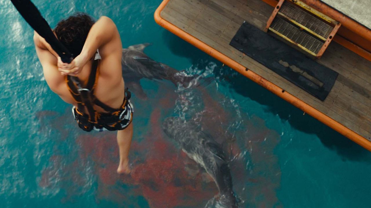 Moses (Josh Heuston) zappelt bereits in der Vorrichtung, mit dem Serienmörder Bruce Tucker regelmäßig seine mit Frischblut angelockten Lieblingstiere füttert.