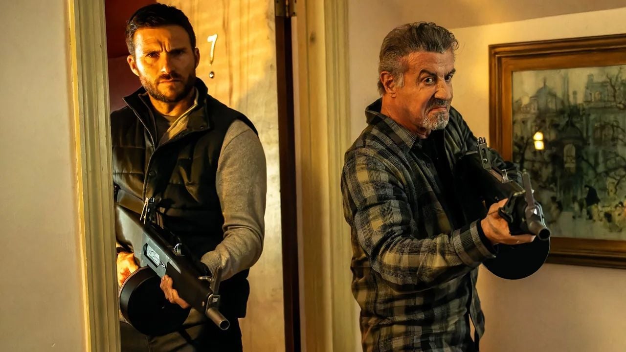 In 3 Tagen gibt's Action mit Sylvester Stallone, einem "Reacher"-Star und dem Sohn von Clint Eastwood: Der Trailer zu "Alarum"