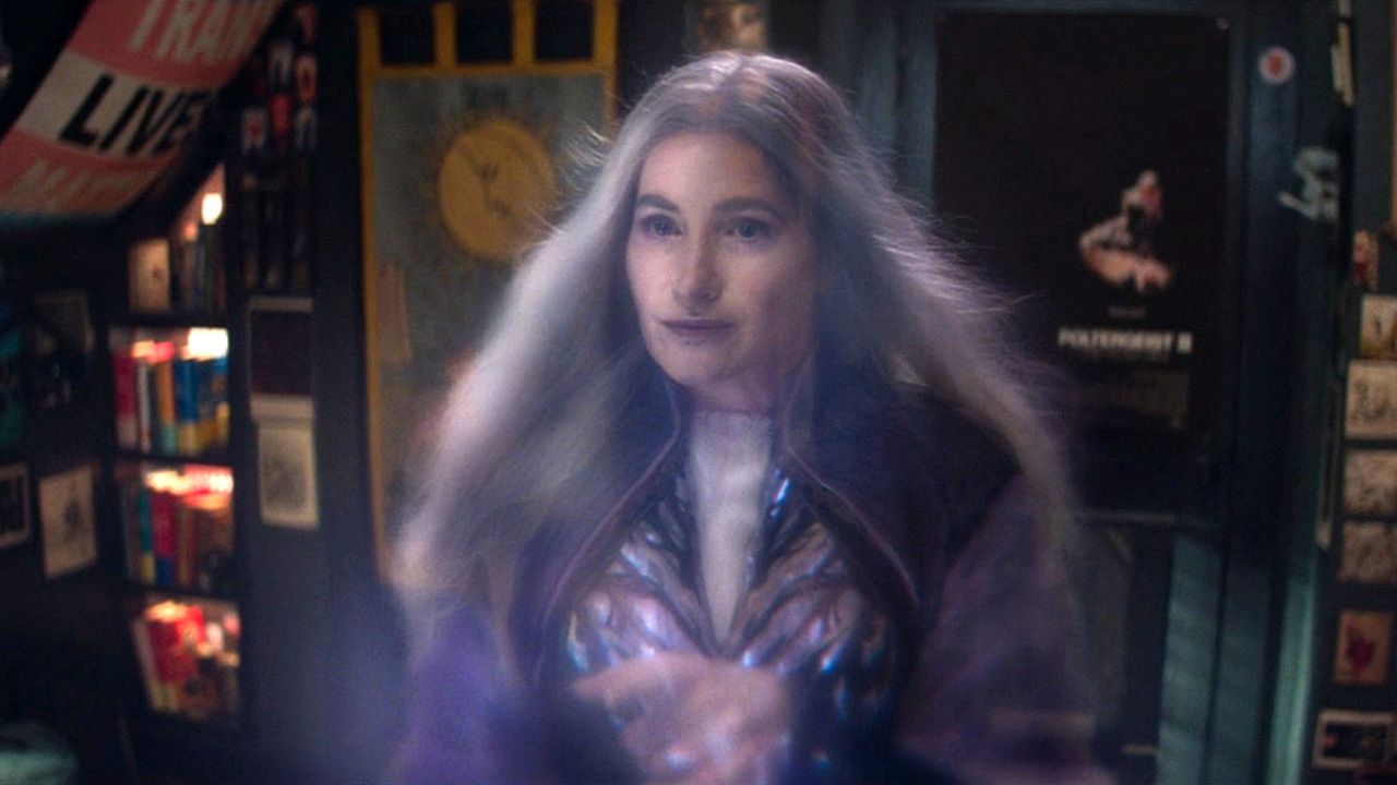 Agatha (Kathryn Hahn) treibt nun als Geist ihr Unwesen