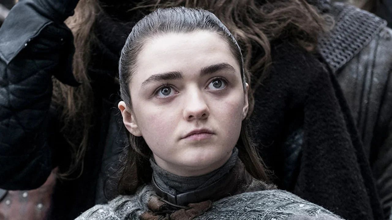 "Game Of Thrones": Kommt Aryas Westeros-Serie doch noch? George R.R. Martin trifft sich mit Maisie Williams