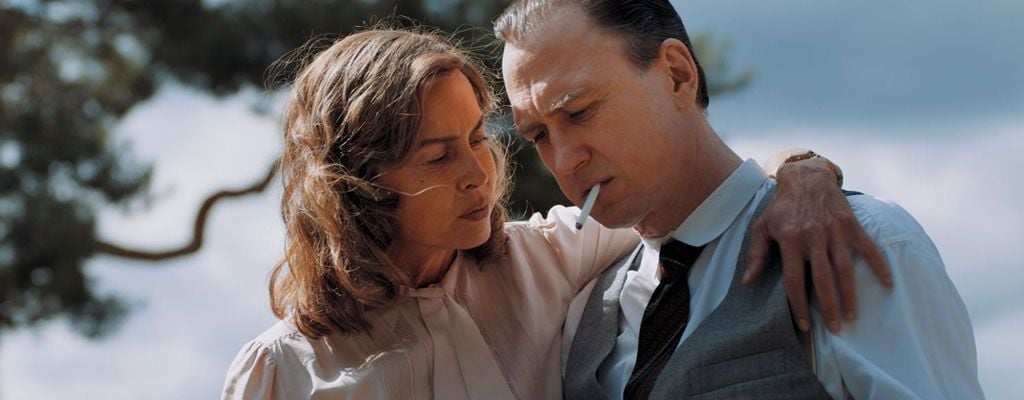 Das Romanmeisterwerk kommt voller Stars ins Kino: Filmkritik zu "Heimsuchung - Eine Jahrhundertgeschichte"