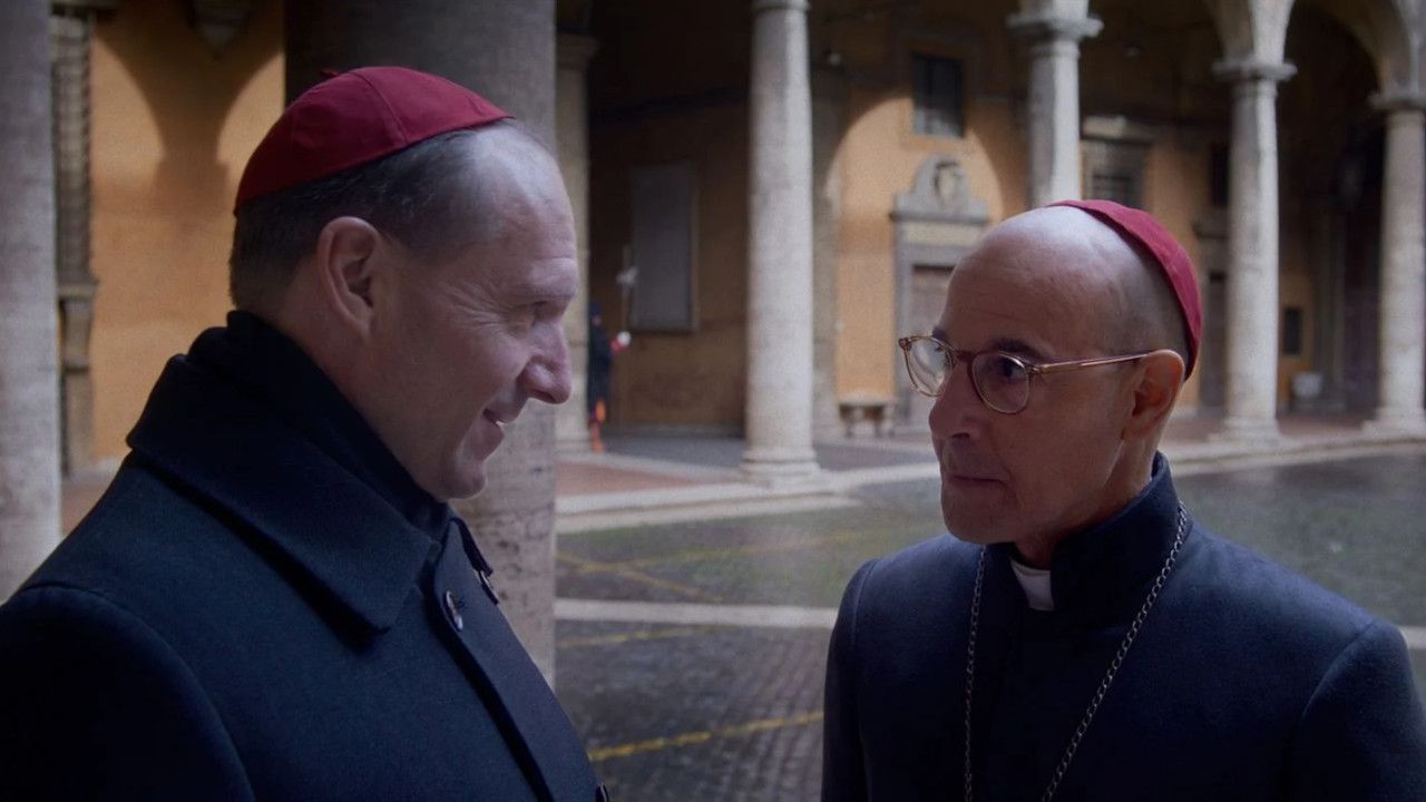 Ist Kardinal Bellini (Stanley Tucci) wirklich so bescheiden, wie es scheint?