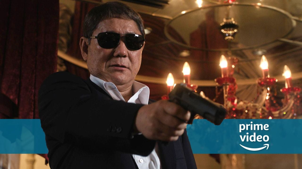 Kult-Regisseur meldet sich bei Amazon Prime Video zurück – mit einem Yakuza-Thriller & (!) einer Slapstick-Komödie