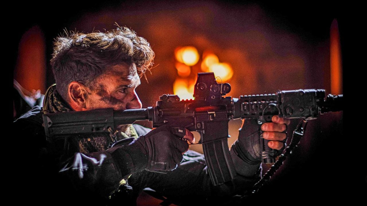Ab heute erstmals im Streaming-Abo: Knüppelharte Kriegsfilm-Action mit Marvel-Star – inszeniert von einem Martial-Arts-Experten