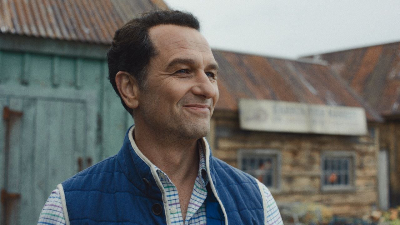 Will doch nur die verfluchte Insel modernisieren: Bürgermeister Tom Loftis (Matthew Rhys)