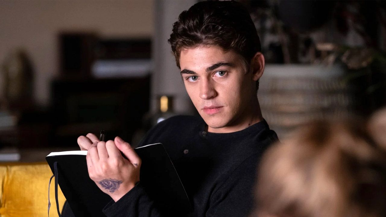 Hero Fiennes Tiffin in 