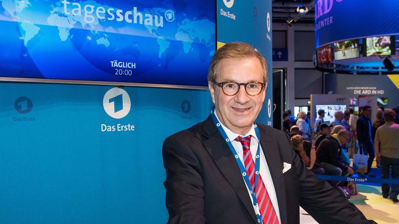 Tagesschau-Moderator Jan Hofer auf der Internationalen Funkausstellung IFA