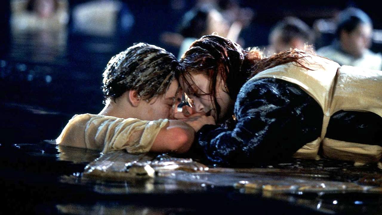 Jack (Leonardo DiCaprio), Rose (Kate Winslet) und die berüchtigte „Tür“