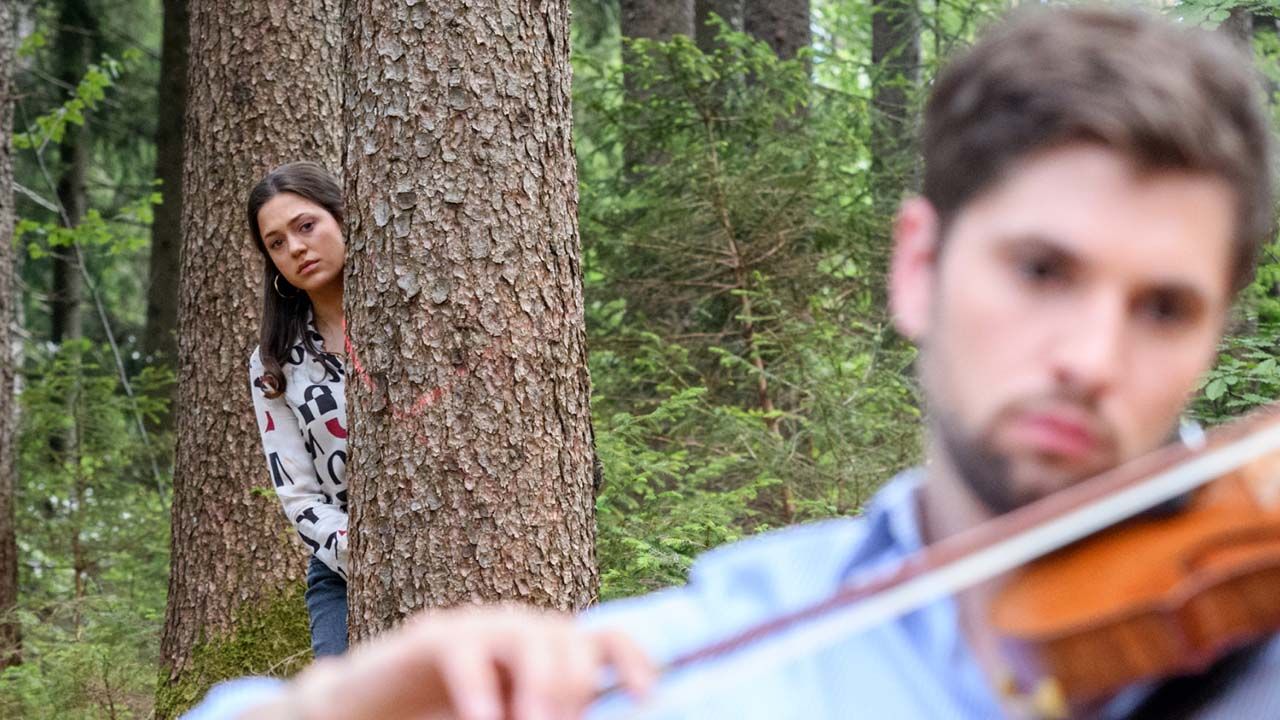 Sturm der Liebe"-Vorschau heute: Henrys Herz ist gebrochen - TV-Starts bei  FILMSTARTS.de