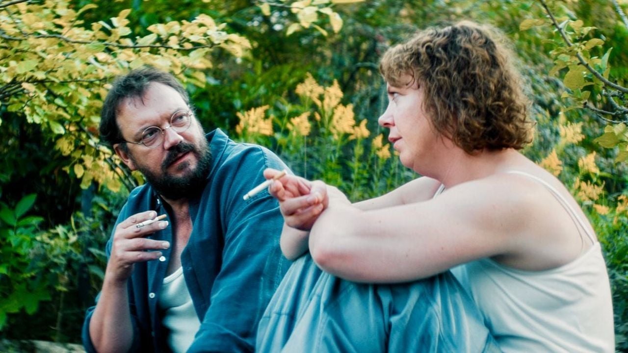 Die größte Herausforderung für den fluchtwilligen Paul (Charly Hübner) ist, dass seine Frau schon zu ihrem eigenen Schutz nichts von seinen Plänen erfahren darf. 