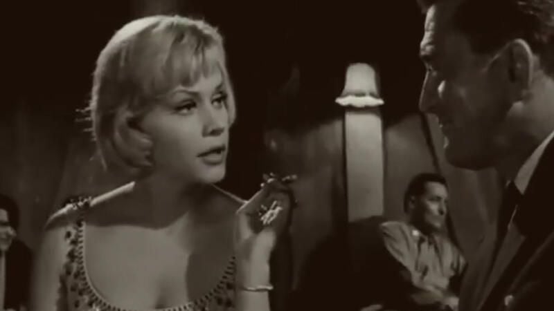 Van Bergen verdrehte Kirk Douglas in „Stadt ohne Mitleid“ (1961) den Kopf.