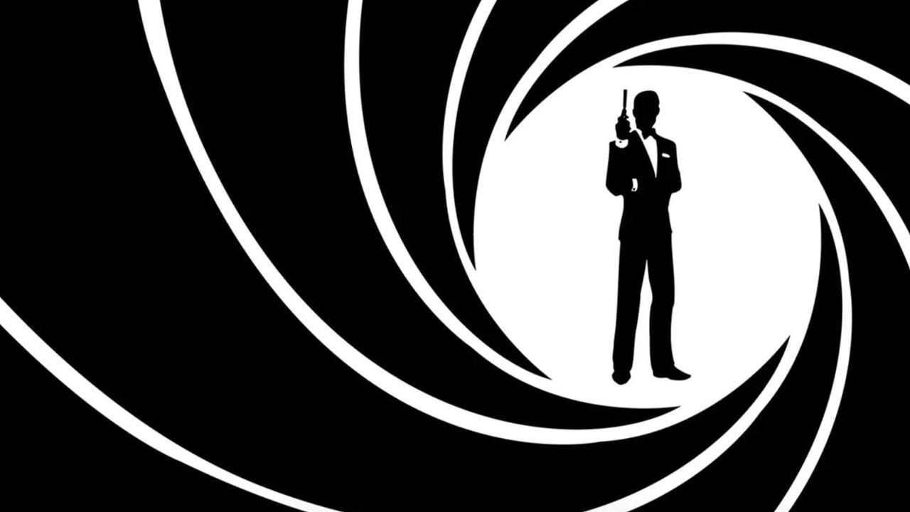 Neuer 007? Roger Moore schlägt überraschend vor, selbst zurückzukehren!