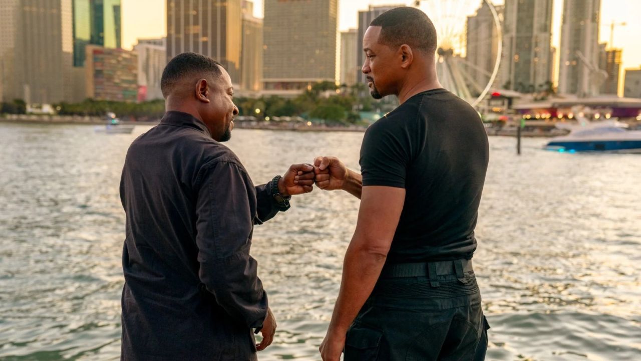 Auch 29 Jahre nach dem ersten „Bad Boys“-Teil ist die Chemie zwischen Will Smith und Martin Lawrence noch immer famos.
