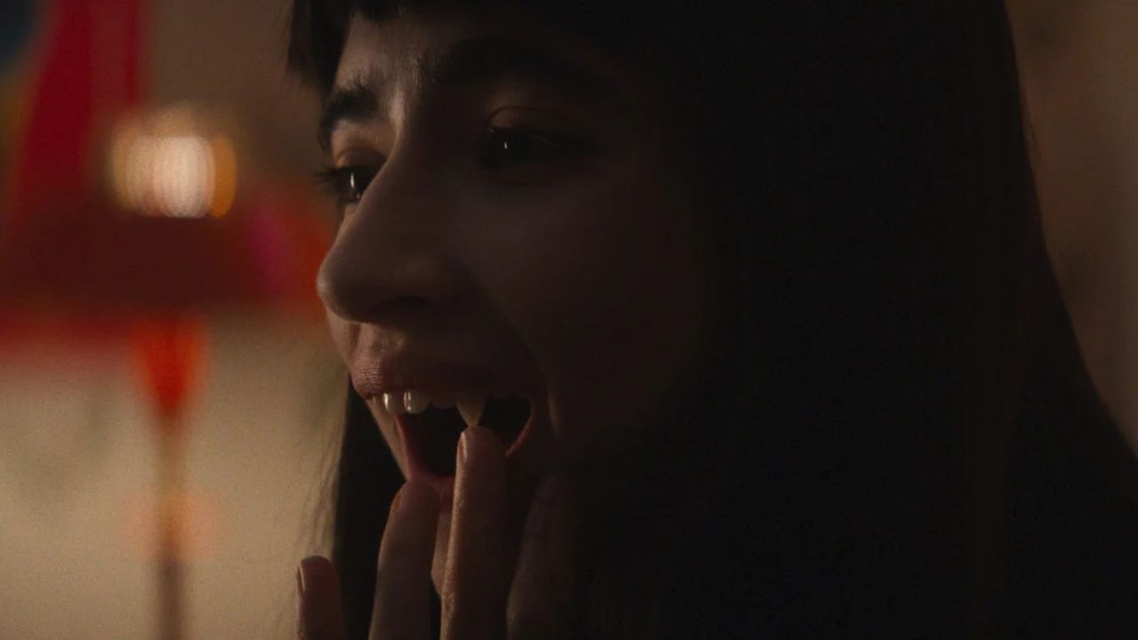 Sasha machen ihre Eckzahn-Erektionsstörungen ganz schön zu schaffen.