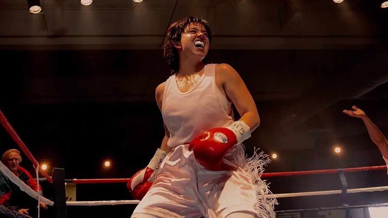 Erkennt ihr sie? Das ist Sydney Sweeney als Boxerin Christy Martin.