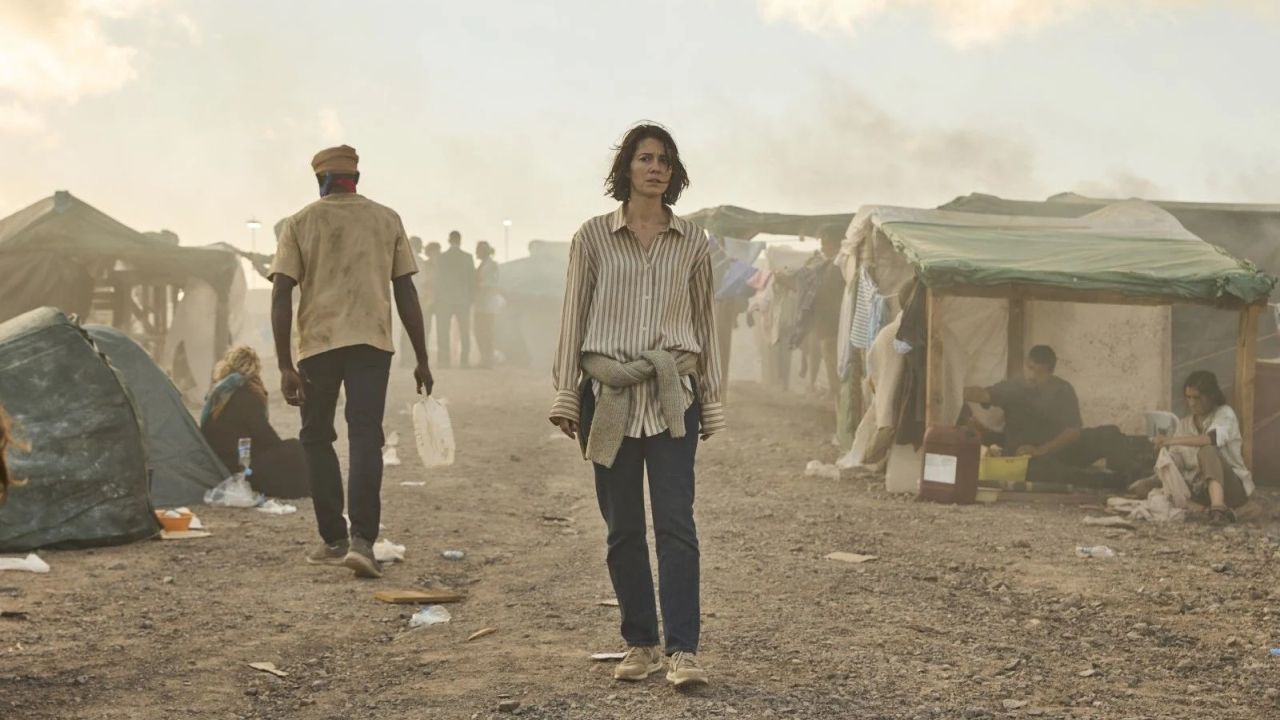 In der zweiten Hälfte wird „Rich Flu“ ganz schön moralinsauer – und verhebt sich zudem mit der plötzlichen Schwere.