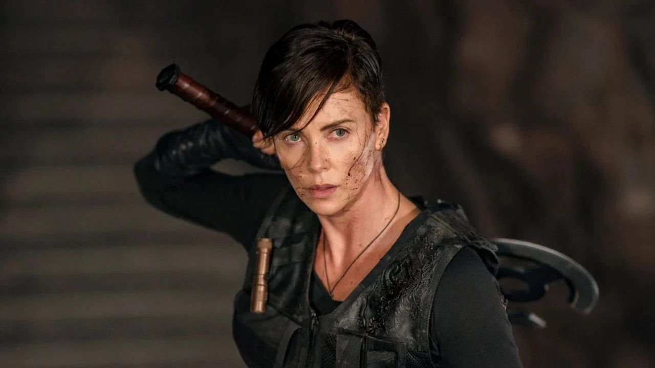 Auch Charlize Theron im neuen Film von Christopher Nolan – doch ist das nun Vampir-Horror, Helikopter-Action oder was ganz anderes?