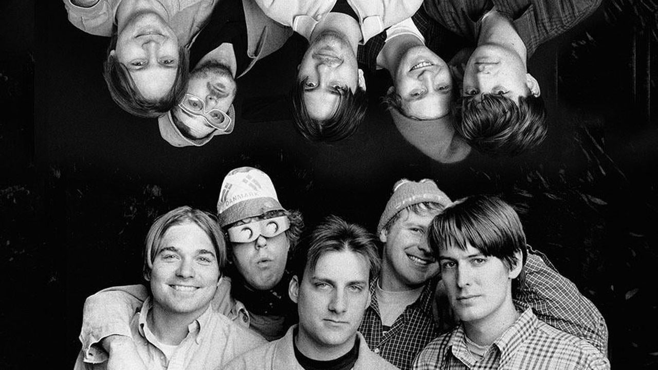 Die echten Mitglieder von Pavement und ihre Darsteller in der (Fake-)Verfilmung ihres Lebens.