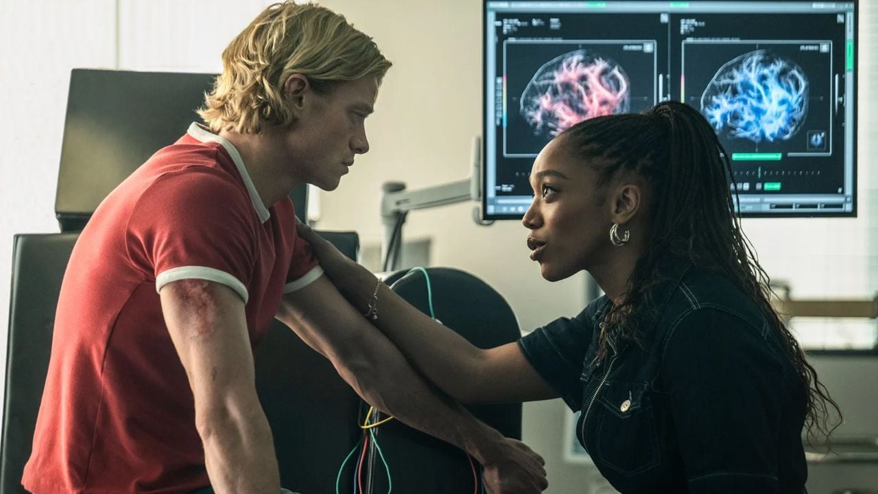 Die Beziehung zwischen Matt (Tom Rhys Harries) und Caitlyn (Naomi Ackie) sorgt für einige denkwürdige Szenen.