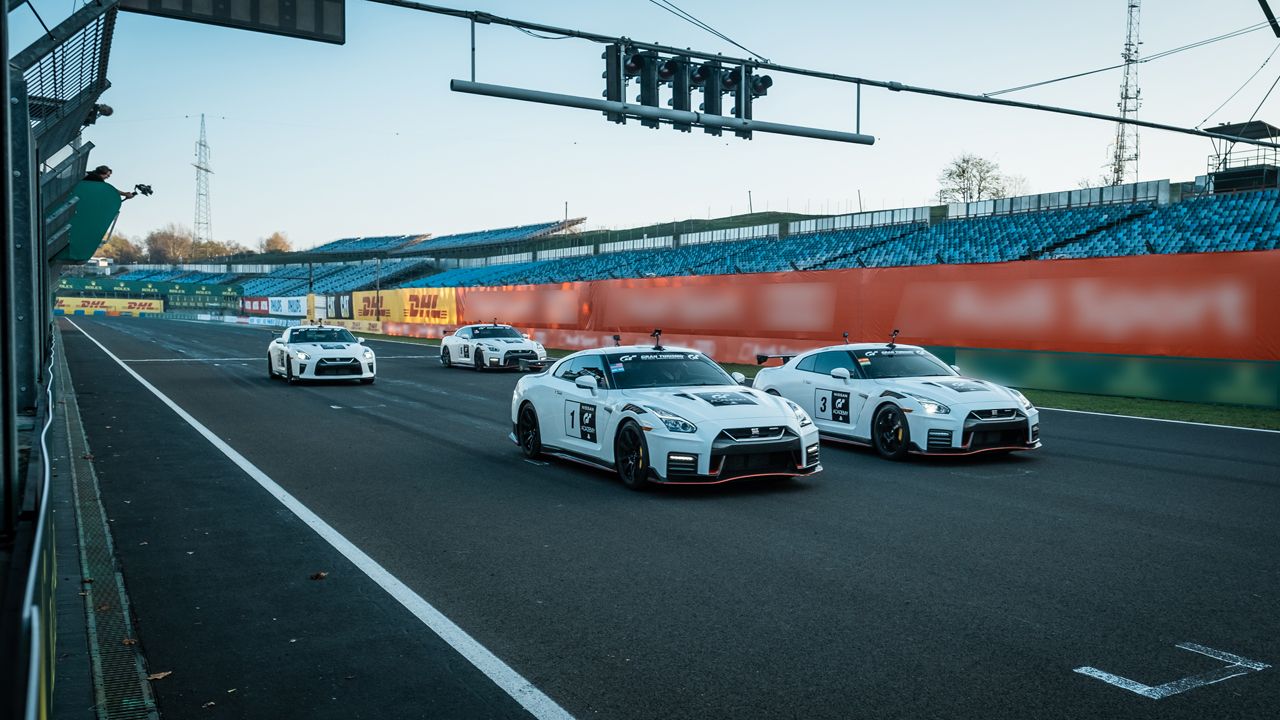 4 PS-Monster, die darauf warten, von der Leine gelassen zu werden