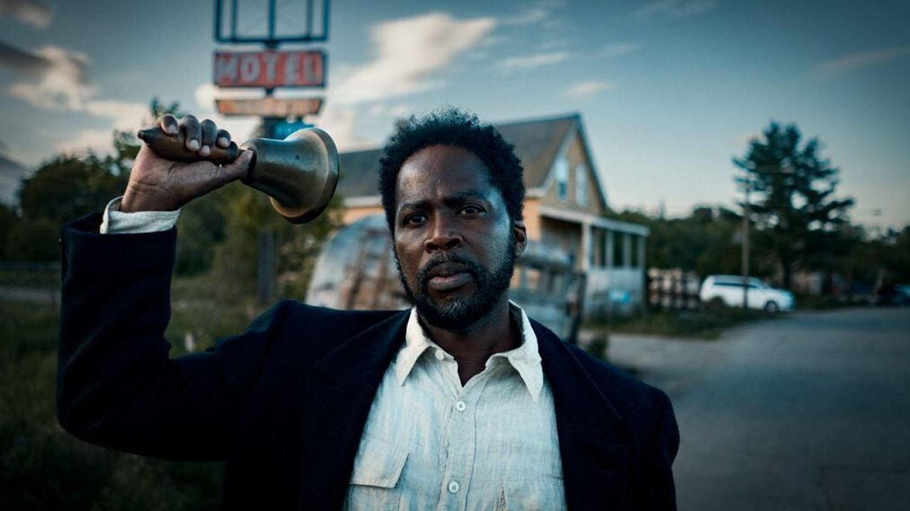 Boyd (Harold Perrineau, Jr.) sorgt als Sheriff für Ordnung in der Stadt