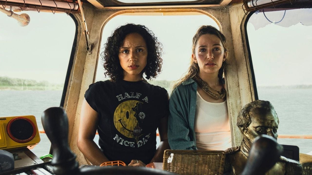 Alli (Jessica Rothe) will unbedingt den Menschen im Dschungel helfen – kämpft aber schon bald um ihr eigenes Überleben.