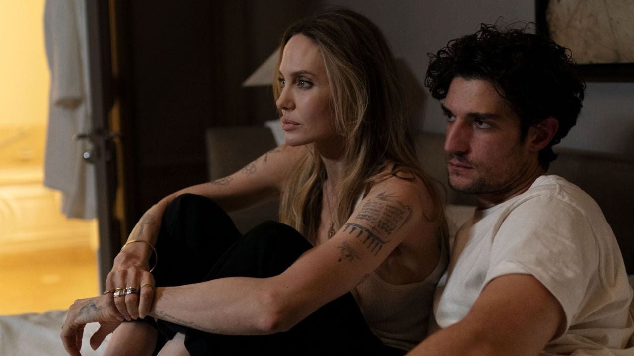 Man merkt, dass Angelina Jolie das Thema des Films sehr nahe ist.
