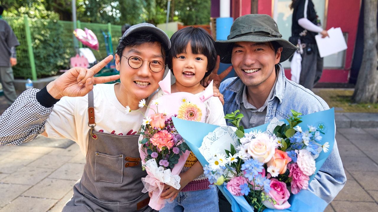 Hwang Dong-hyuk (links) am