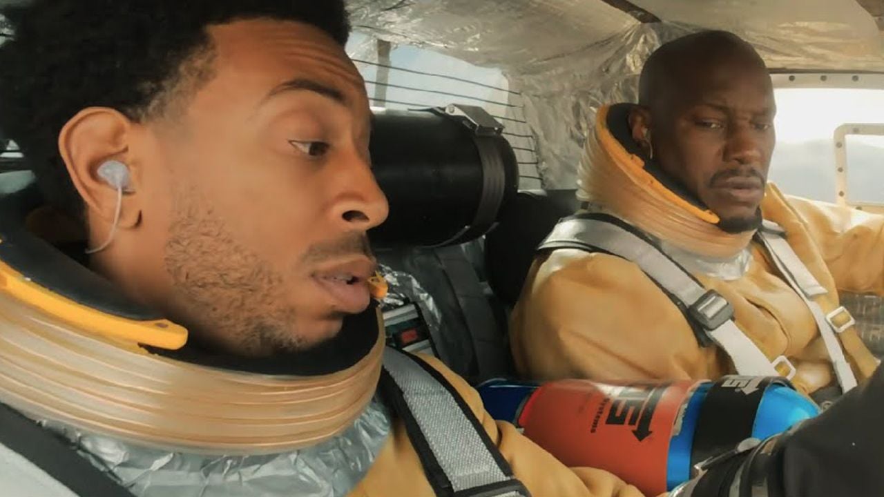 Tej und Roman in einer legendären Szene - bald auch gemeinsam in einer sicher geerdeteren Serie?