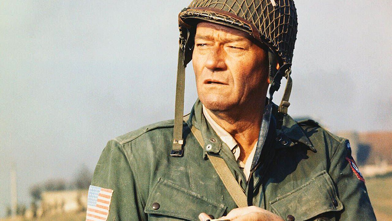 John Wayne sollte in einem ikonischen Anti-Kriegsfilm mitspielen – nahm sich aber nicht einmal für eine Absage Zeit!