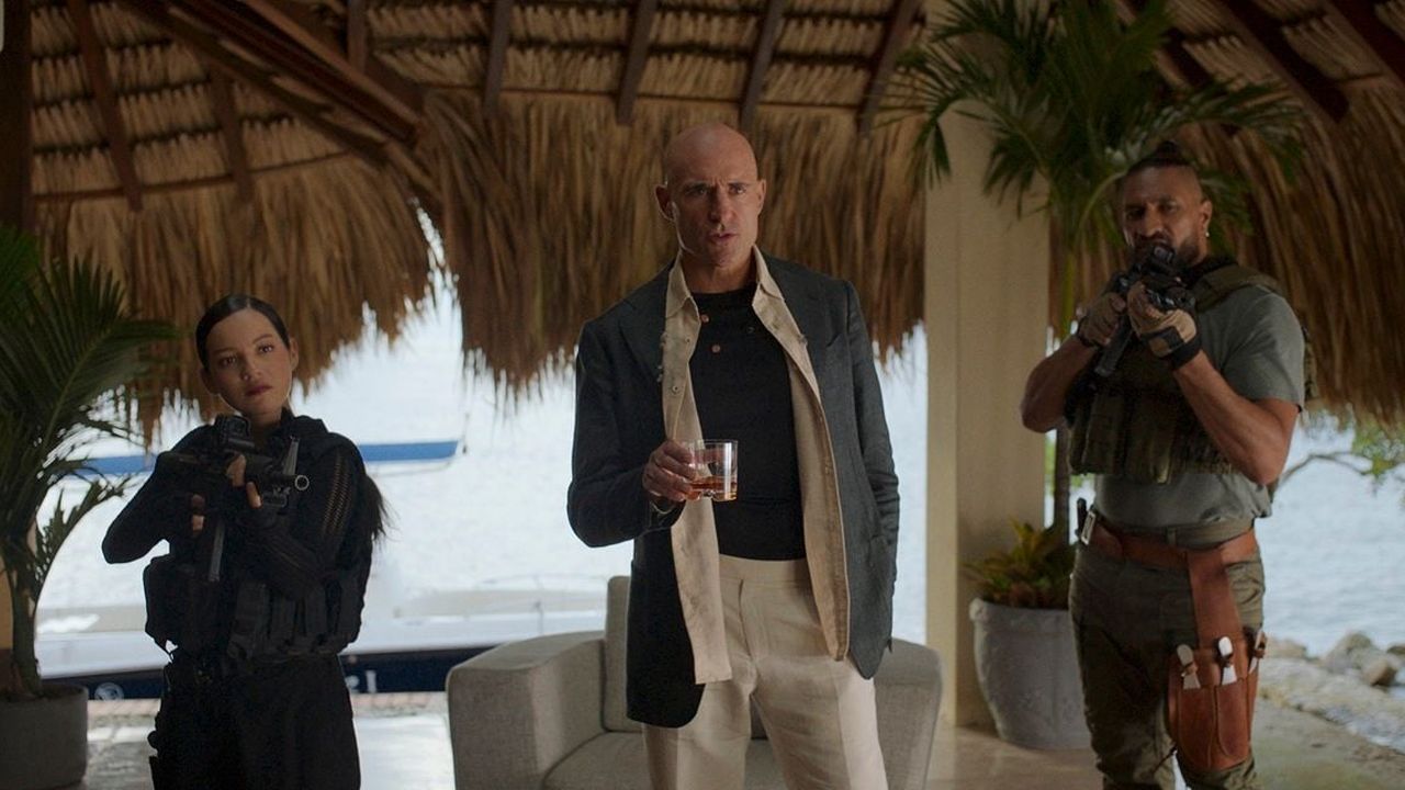 Mark Strong geht einem als Over-the-Top-Bösewicht leider ziemlich auf die Nerven.