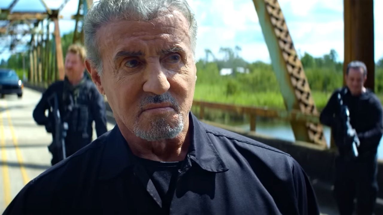 Sylvester Stallone als Bösewicht: Der erste Trailer zum Action-Thriller "Armor" ist da!