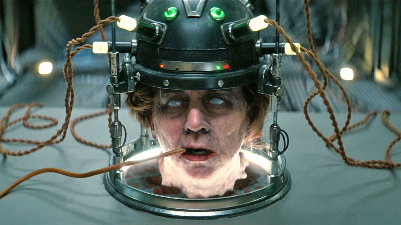 Muss für Hanks Pläne mit ihrer friedfertigen Persönlichkeit herhalten: Diane Welch (Martha Kelly)