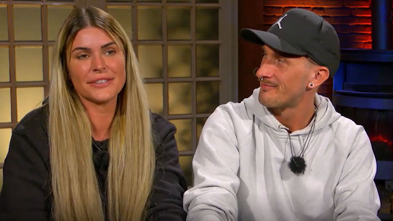 Gloria und Michael wird vorgeworfen ein Fake-Paar zu sein