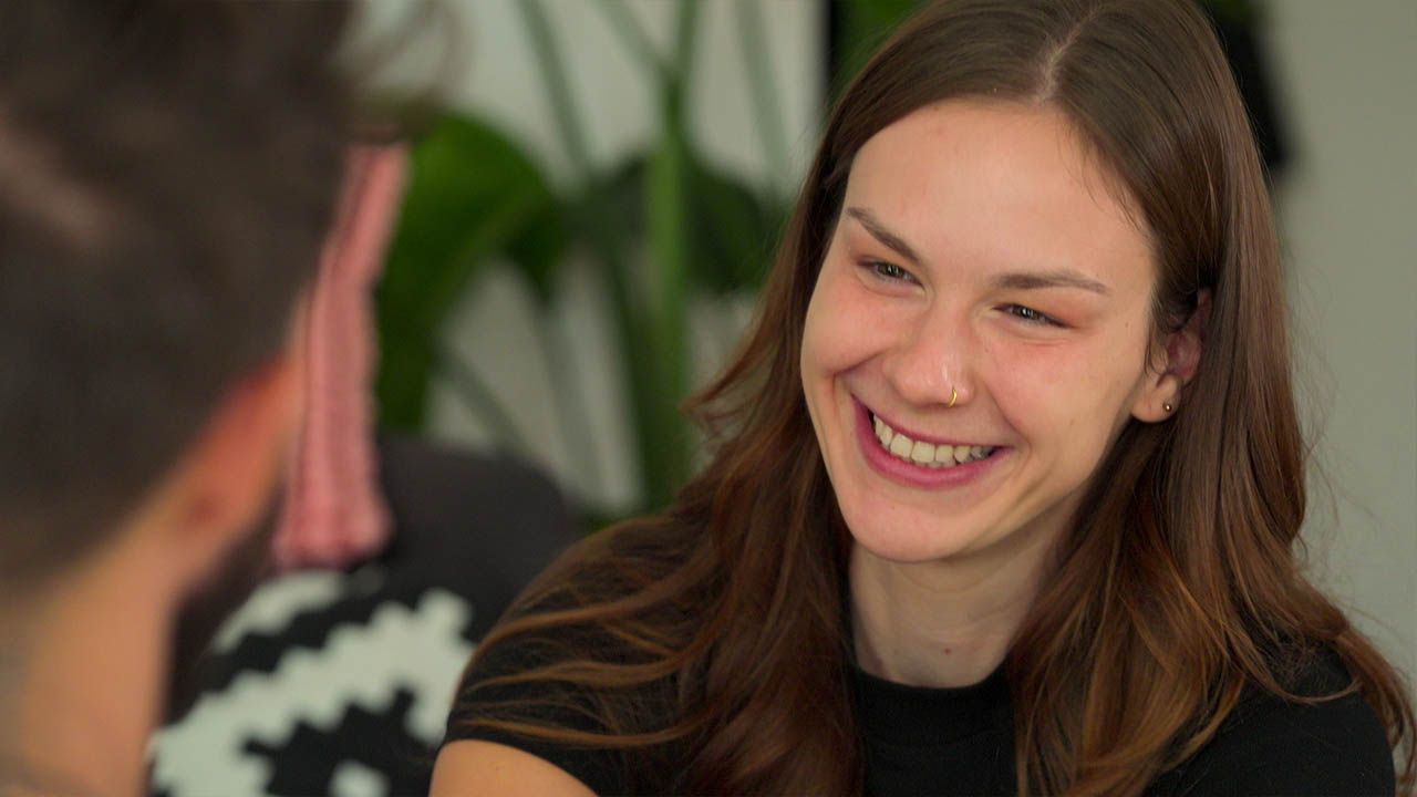 Jen findet Marcel zum Anbeißen. Aber kann er dasselbe sagen?