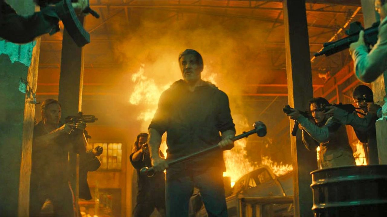 Heute Abend zum ersten Mal im TV: Sylvester Stallone als Actionheld irgendwo zwischen "The Dark Knight Rises" & "Hancock"
