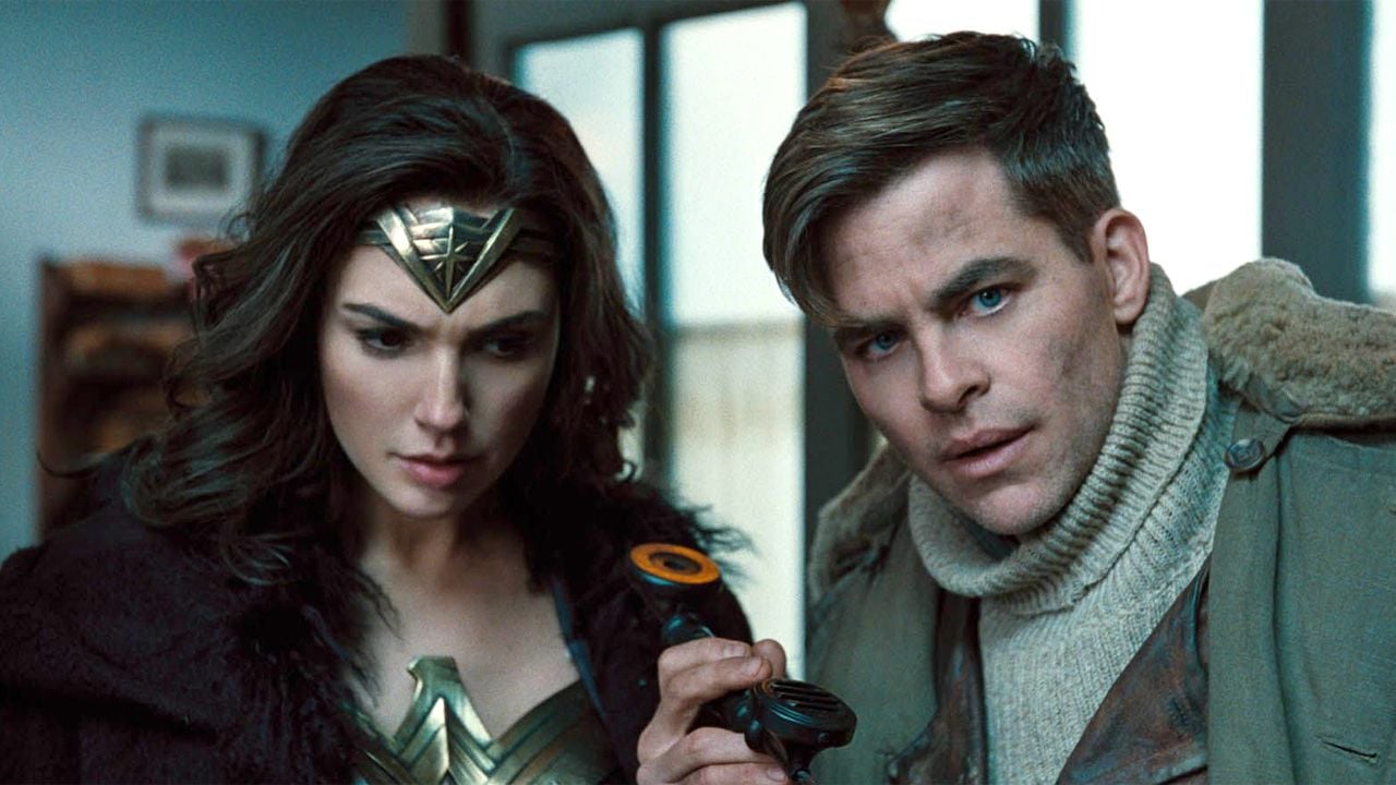 Chris Pine an der Seite von Gal Gadot in 