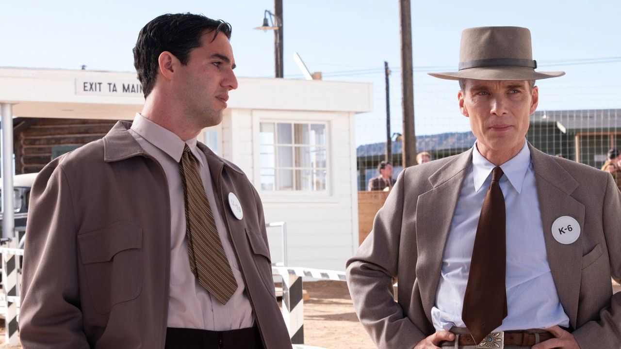 Benny Safdie an der Seite von Cillian Murphy in 