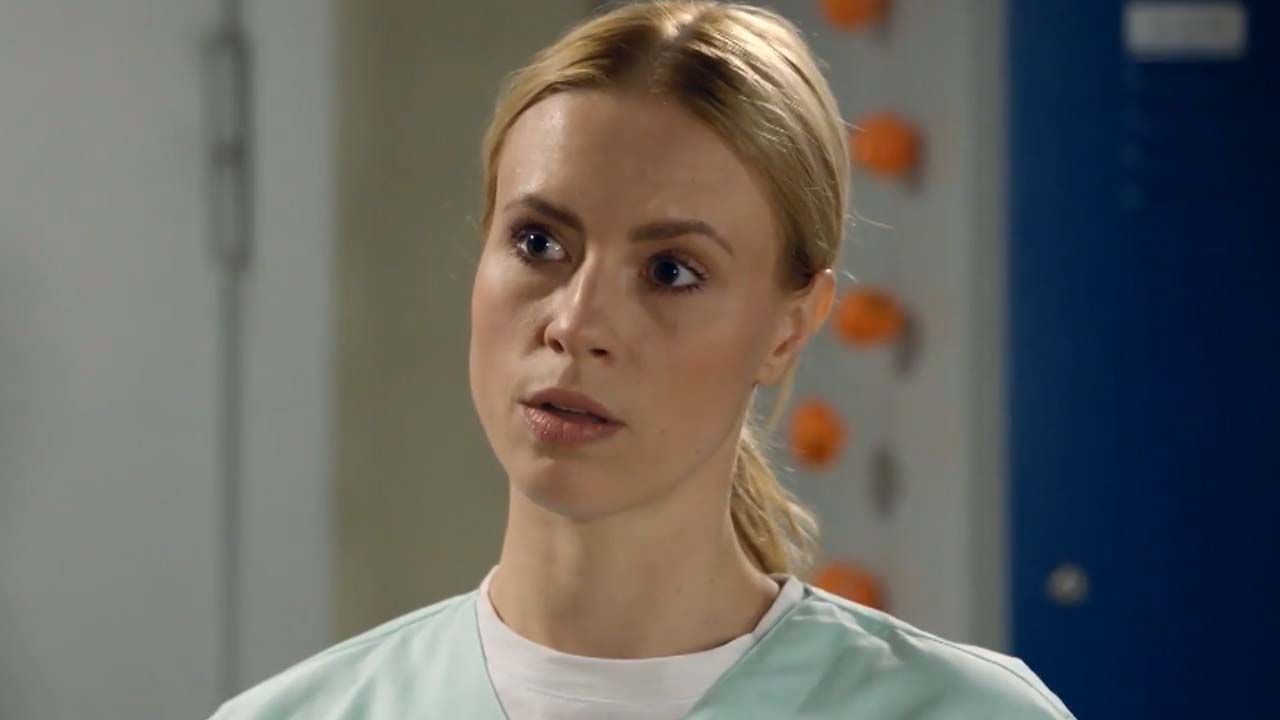 GZSZ-Vorschau heute: Zoes Schussverletzung fliegt auf - TV-Starts bei  FILMSTARTS.de