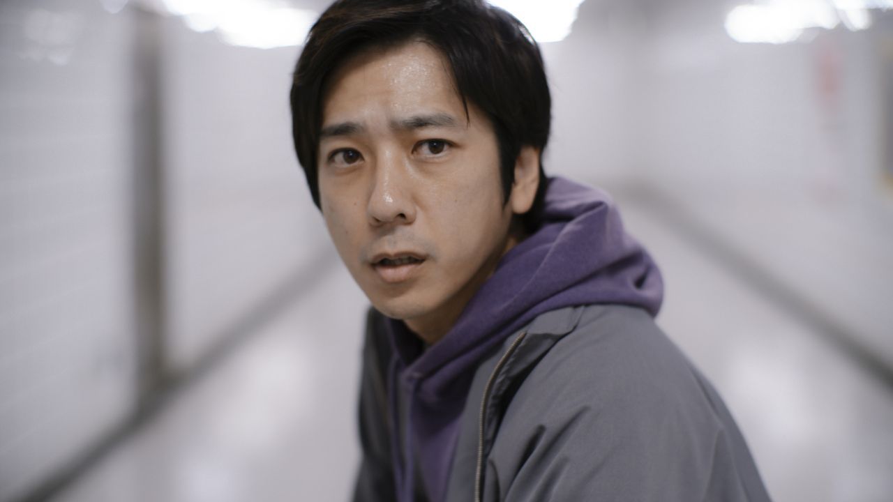Für den namenlosen Protagonisten (Kazunari Ninomiya) bedeutet das Tunnel-Mysterium auch ein persönliches Wachstum – hoffentlich hin zu einem besseren Vater.
