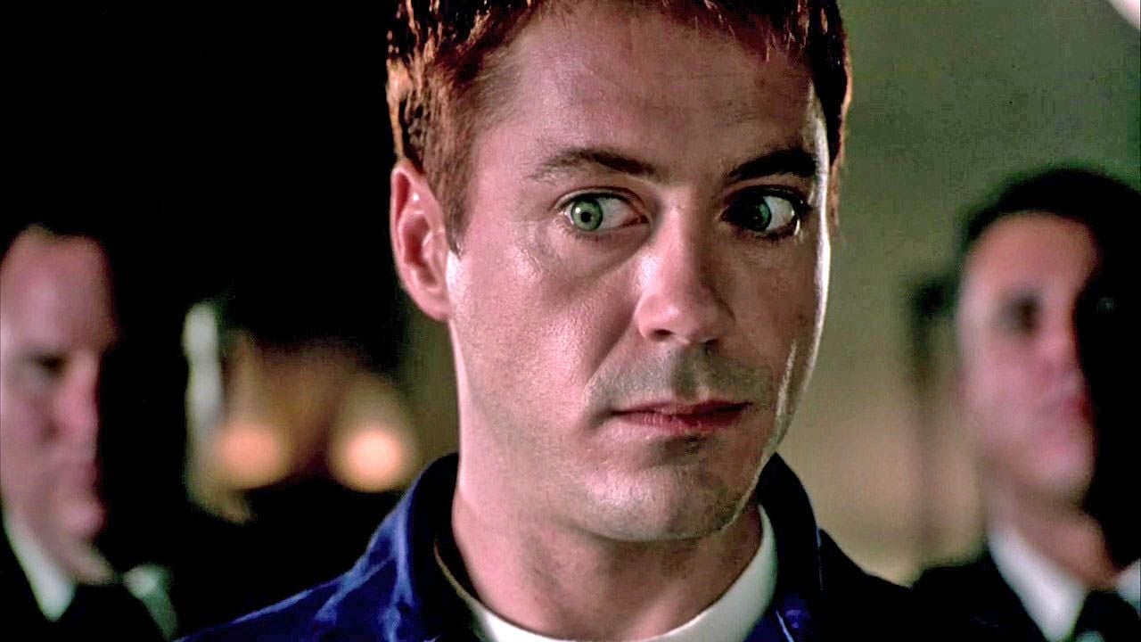 "Von allem, womit ich jemals zu tun hatte, hasse ich diesen Film am meisten": Kult-Regisseur versucht seit 27 Jahren, seinen Horror-Flop mit Robert Downey Jr. zu vergessen
