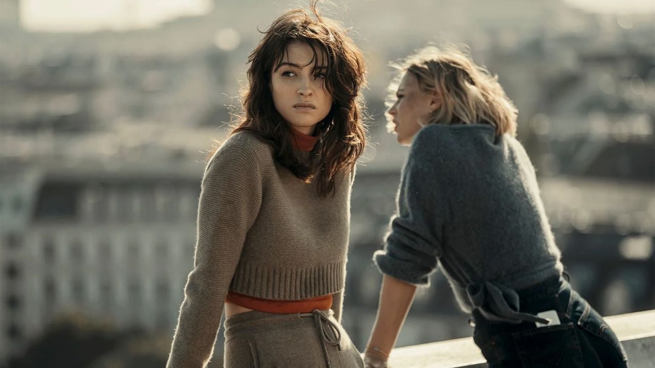 Lera Abova (links) im aktuellen Netflix-Erfolg