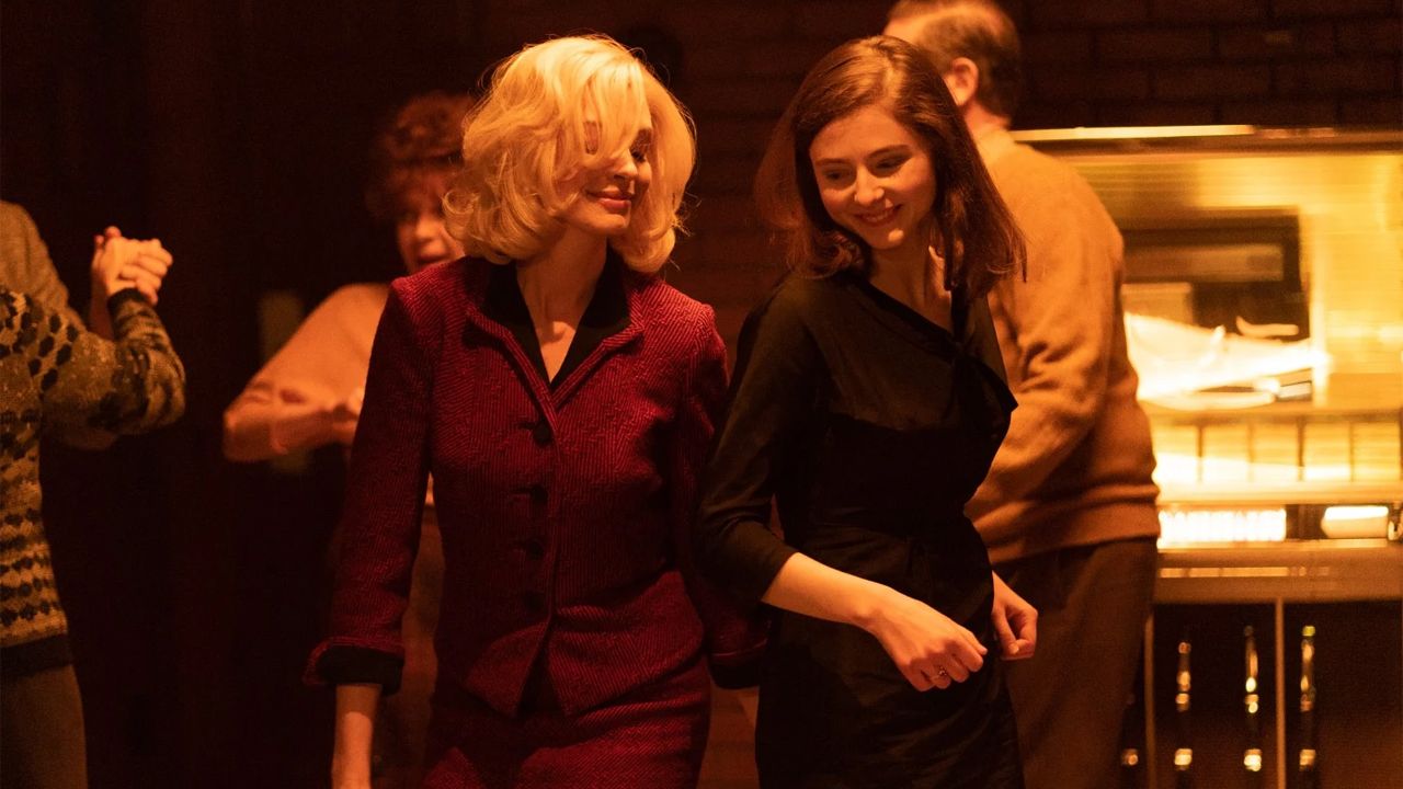 Rebecca lässt Eileen aufblühen.