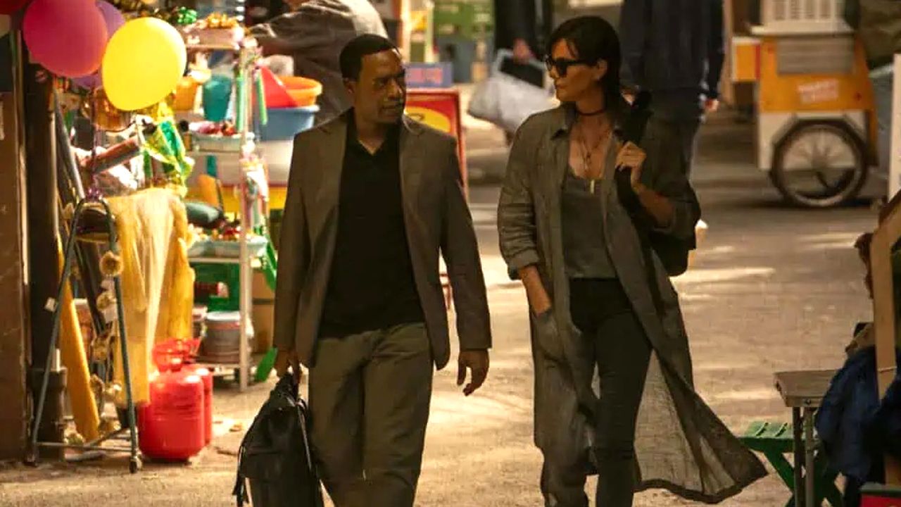 Chiwetel Ejofor & Charlize Theron in 