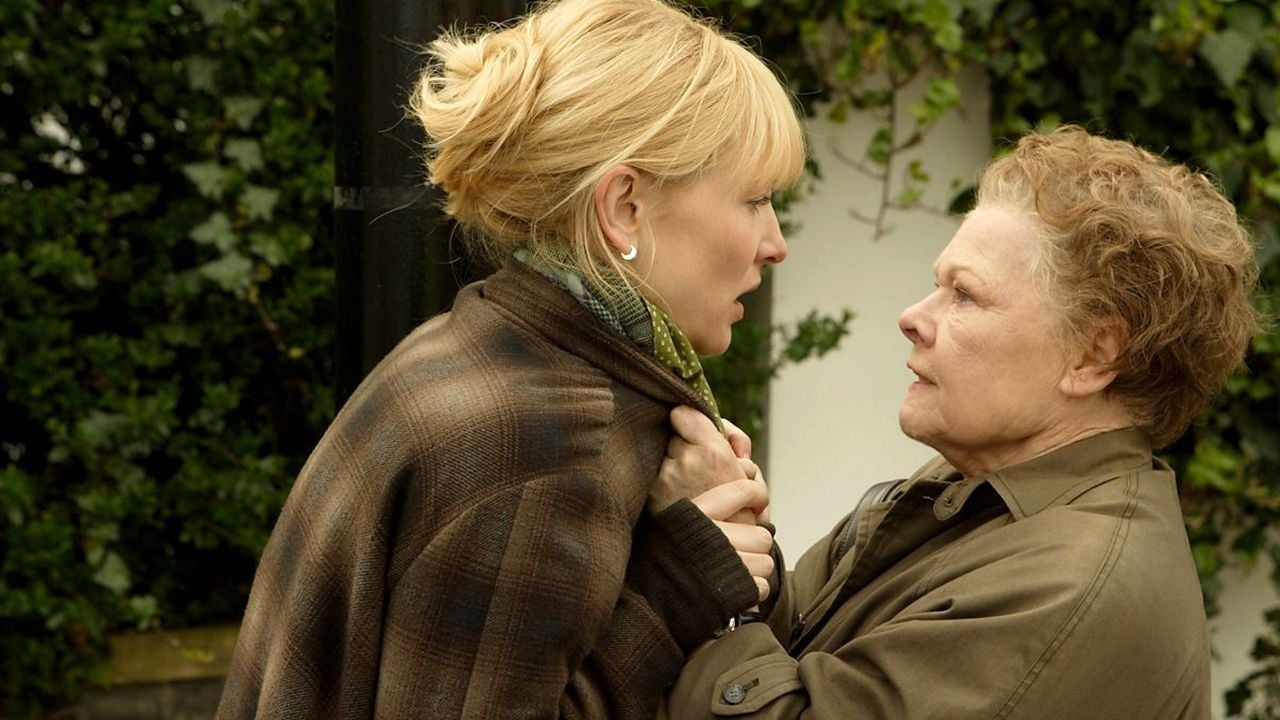 Ziemlich beste Freundinnen? Die Lehrerinnen Sheba (Cate Blanchett) und Barbara (Judi Dench).