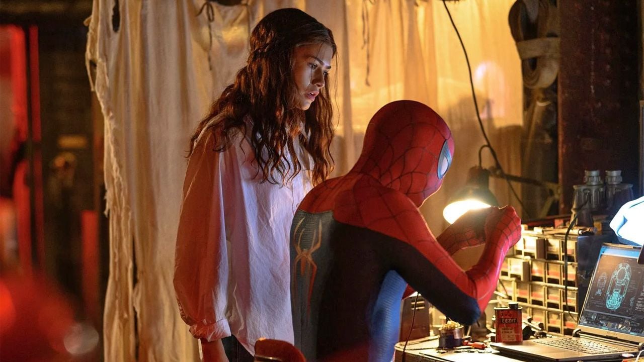 Peters Liebe zu MJ (Zendaya) bildet auch in 